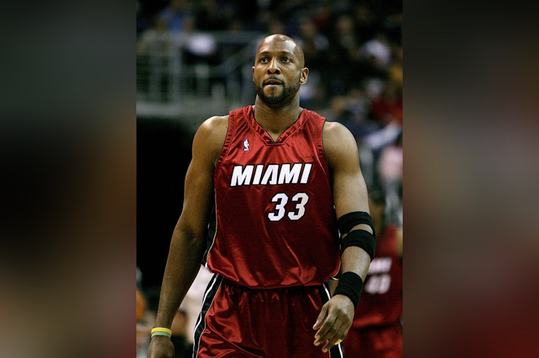 Miami Heat Legend Alonzo Mourning Triumphs Over Stage 3 Prostate Cancer, Advocates for Men's Health Screenings
