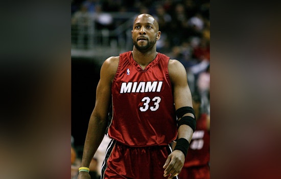 Miami Heat Legend Alonzo Mourning Triumphs Over Stage 3 Prostate Cancer, Advocates for Men's Health Screenings