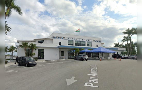 Miami Mayor Hosts Boating Safety Symposium in Bid to Curb Rising Accidents