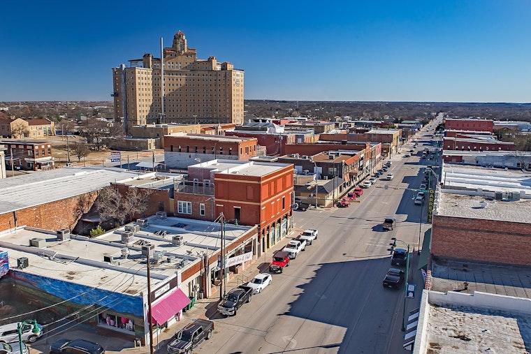 Mineral Wells Celebrates Music Friendly Texas Certification Ahead of Flying Pig Festival