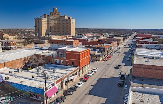 Mineral Wells Celebrates Music Friendly Texas Certification Ahead of Flying Pig Festival