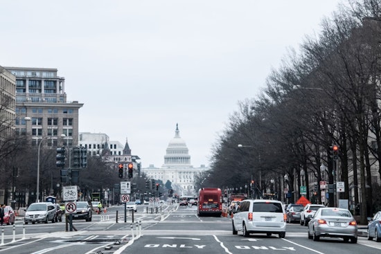 Mixed Bag of Sun and Showers: Washington D.C. Weather Update