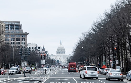 Mixed Bag of Sun and Showers: Washington D.C. Weather Update
