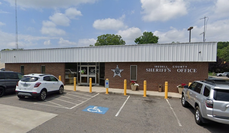 Mooresville Man Sentenced to Over 9 Years for Illegal Firearm Possession Amidst Drug Trafficking Crimes