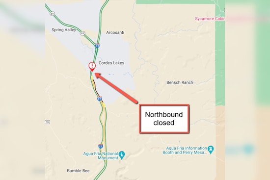 Motorhome Blaze Sparks Ironwood Fire, Briefly Closes I-17 Near Cordes Lakes