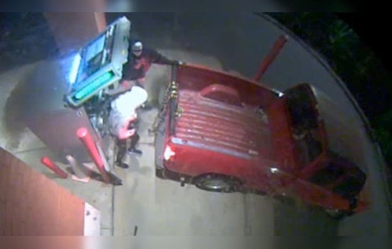 Murfreesboro Police Pursue Trio Suspected of ATM Heist Using Crowbar and Stolen Truck