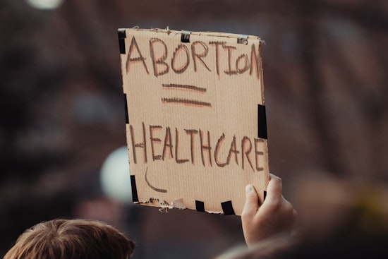 Nevada to Vote on Constitutional Amendment for Abortion Rights After Successful Signature Drive