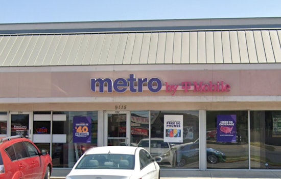 No Charges After Vehicle Accidentally Plows into Metro by T-Mobile Store in San Antonio