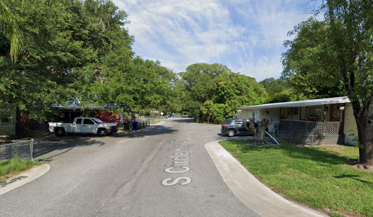 Ocoee Police Seek Public's Help to Track Gunman After Two Men Robbed at Gunpoint Near El Tequila