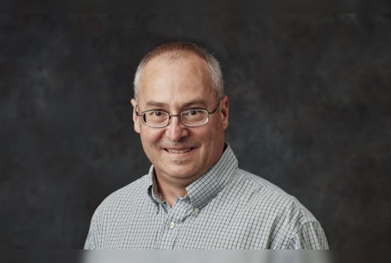 ORNL's Bill Partridge Honored with DOE's Distinguished Achievement Award for Pioneering Transportation Research