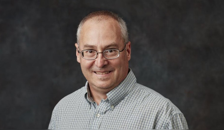 ORNL's Bill Partridge Honored with DOE's Distinguished Achievement Award for Pioneering Transportation Research