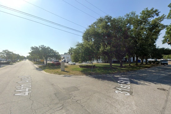 Pinellas County Deputies Search for Suspect Accused of Robbing Disabled Man in Lealman