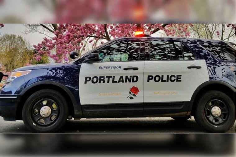 Portland Man Rescued After Falling Down Cliff Near OHSU in Rope Operation by PF&R Teams