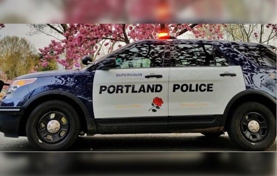 Portland Man Rescued After Falling Down Cliff Near OHSU in Rope Operation by PF&R Teams