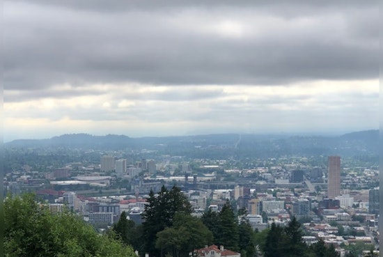 Portland Weekend Weather: Cloudy Skies and Chance of Rain Saturday, Heavy Showers Expected Sunday