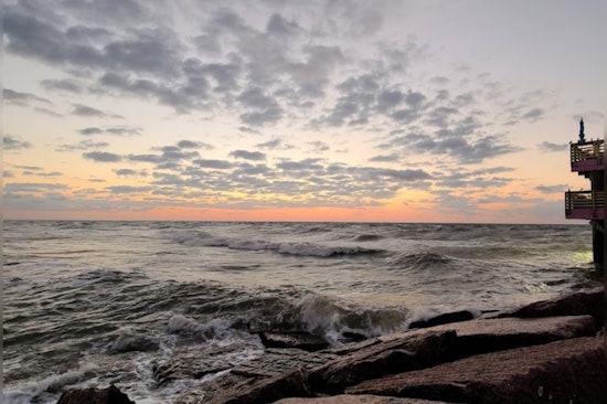 Rare Surf-Ready Waves Draw Thrill-Seekers to Galveston Island Despite Red Flag Warnings