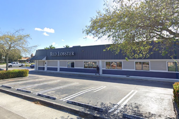 Red Lobster Cook in West Palm Beach Accused of Moonlighting as Robber Recognized by Voice