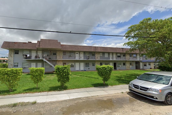 Residents Hospitalized in Apparent Gas Leak Hazmat Incident in Southwest Miami-Dade Apartment Complex