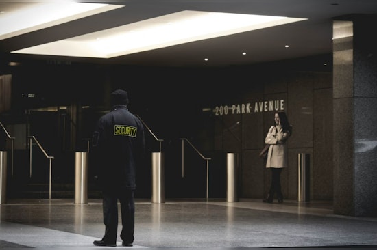 Retailers Ramp Up Security Measures Amidst Debated Surge in Organized Theft