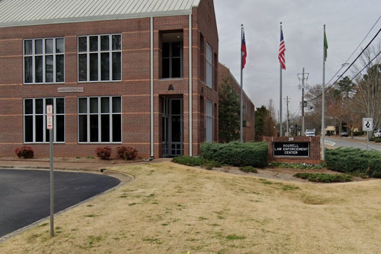 Roswell Police Officers Disciplined Following Inappropriate Dashcam Conversation