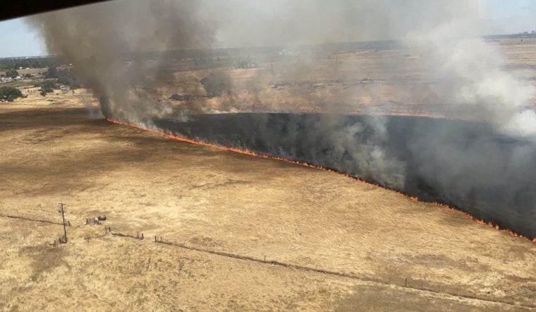 Sacramento Firefighters Battle 60-Acre Blaze Threatening Structures Near Rio Linda