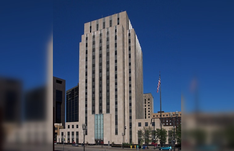 Saint Paul Residents Invited to Voice Opinions on East Grand Avenue Zoning Changes