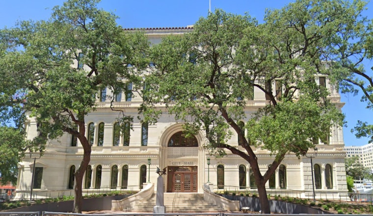 San Antonio City Council Considers Aligning Pay Raises with Median Income Amidst Charter Review