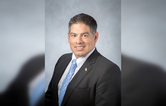 San Antonio Councilman Urges Caution After Man Carjacked by Panhandler on Northwest Side