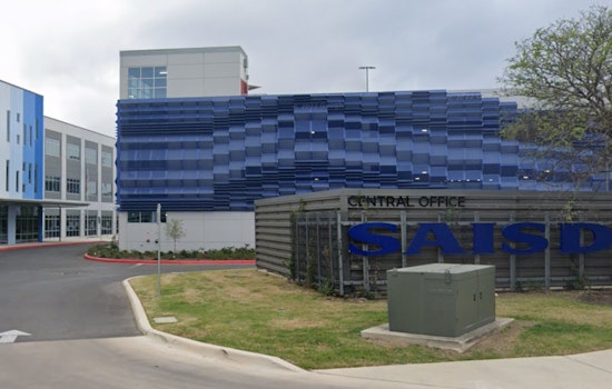 San Antonio School Districts Navigate Teacher Pay Raises and Retention Bonuses Amid Educator Shortage