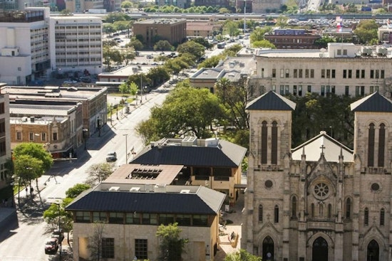 San Antonio's Week in Photos: Resilience amid Human Smuggling Crisis, Rezoning Protests, and Cultural Growth