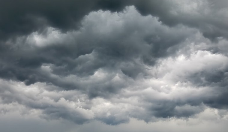 Seattle Braces for a Mix of Showers and Sunshine with Warmer Days Ahead