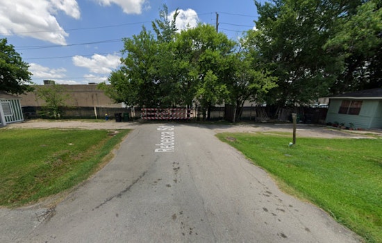 Southeast Houston Tragedy, Pedestrian Killed by Fugitive During Police Chase