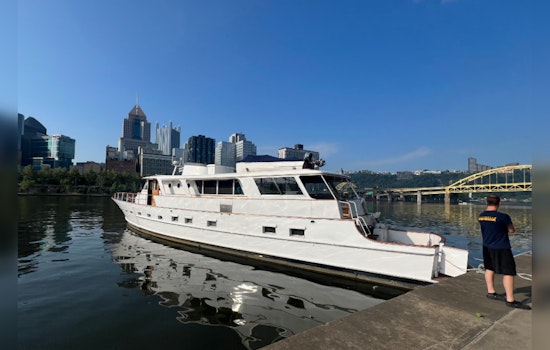 Suspect Arrested After Intoxicated Joyride on Stolen Yacht in Pittsburgh's Allegheny River