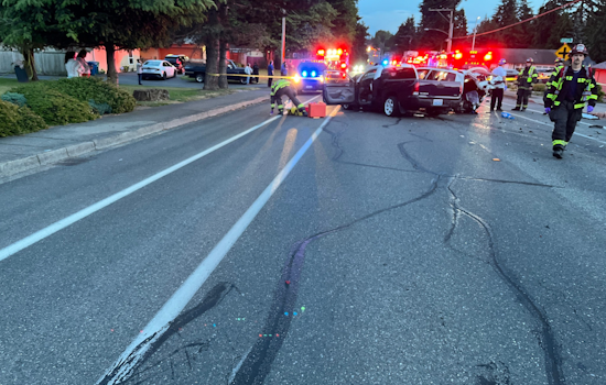 Suspected DUI Crash in Renton Injures Family and Driver, Police Investigate