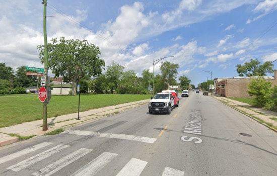 Teen and Woman Wounded in South Side Chicago Shooting, Police Seek Suspects