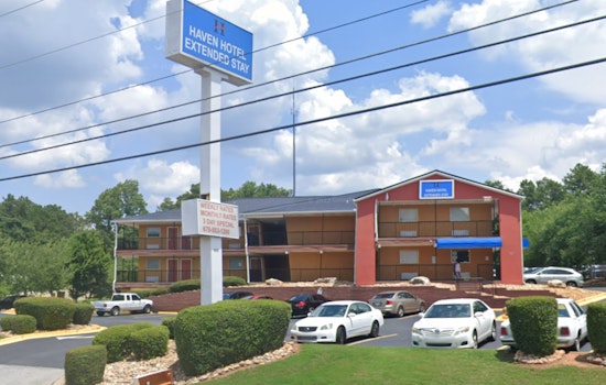 Teen Charged with Aggravated Assault After Mother Shot, SWAT Standoff at DeKalb County Motel