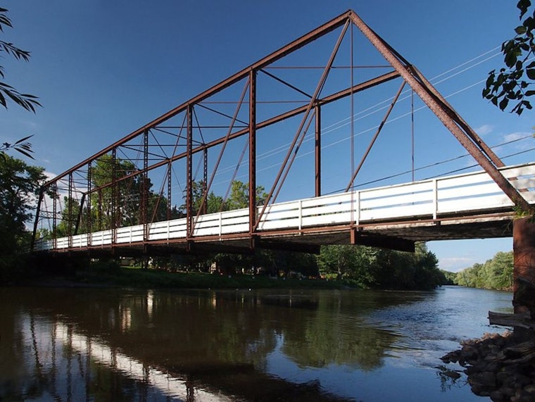 Teen in Critical Condition After Near-Drowning on Crow River Wright County Community in Shock