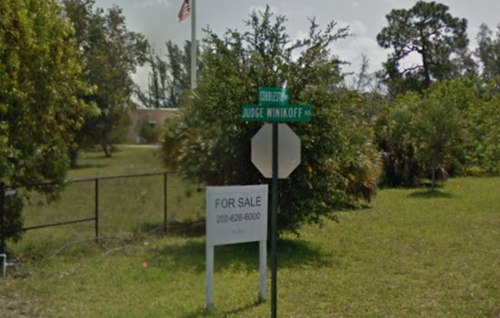 Teen Motorcyclist Dies in High-Speed Collision with SUV in West Boca Raton