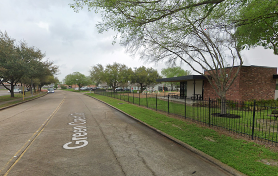 Teenage Girl Tragically Dies Following Drowning Incident at Harris County Community Pool