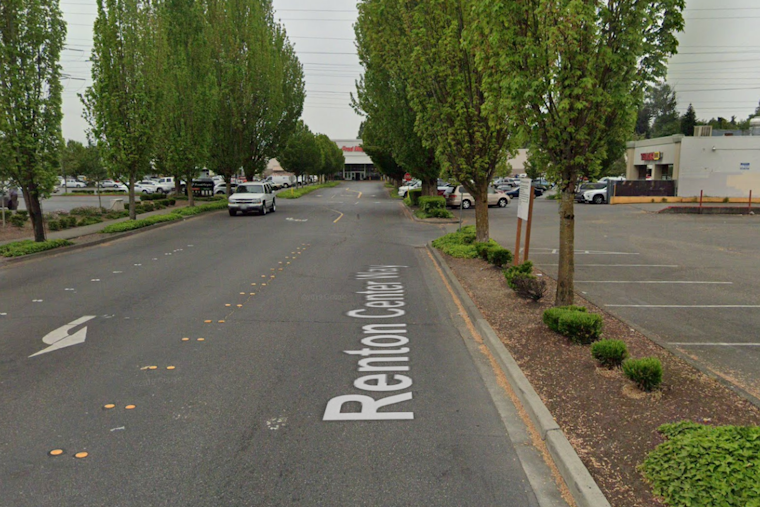 Teenage Victim Fatally Shot Amidst Dispute at Renton Village Shopping Center, Suspect in Custody