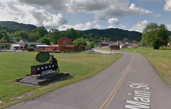 Tellico Plains Community Mourns as 2-Year-Old Girl Drowns in Pool Incident