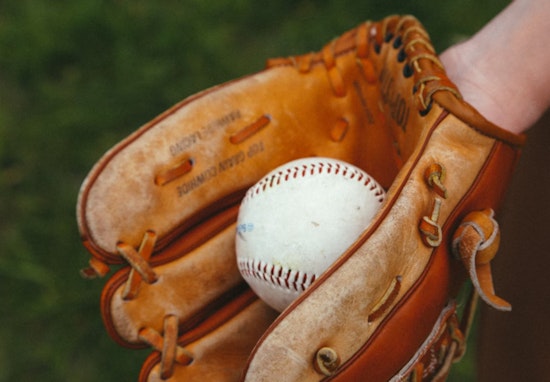 Tennessee Volunteers Set for Historic College World Series Finals Against Texas A&M in Omaha