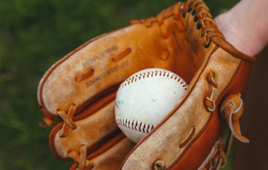 Tennessee Volunteers Set for Historic College World Series Finals Against Texas A&M in Omaha