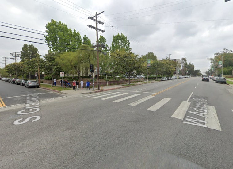 Three Hospitalized After Collision with LAPD Cruiser in Jefferson Park, One in Critical Condition