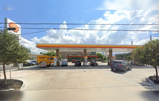 Three Hospitalized After Shooting at West Houston Gas Station, Houston Police Investigate Bellaire Boulevard Incident