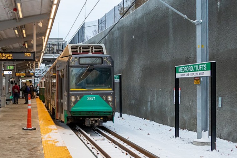Tufts University Partners with MBTA to Offer Free Unlimited Subway and Bus Access to Students