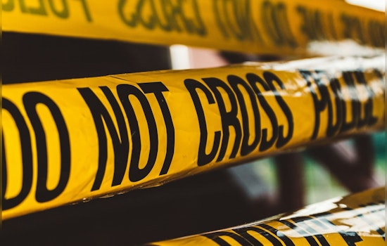 Two Fatal Shootings Hours Apart Leave One Dead, Over 20 Wounded in Chicago's South Side