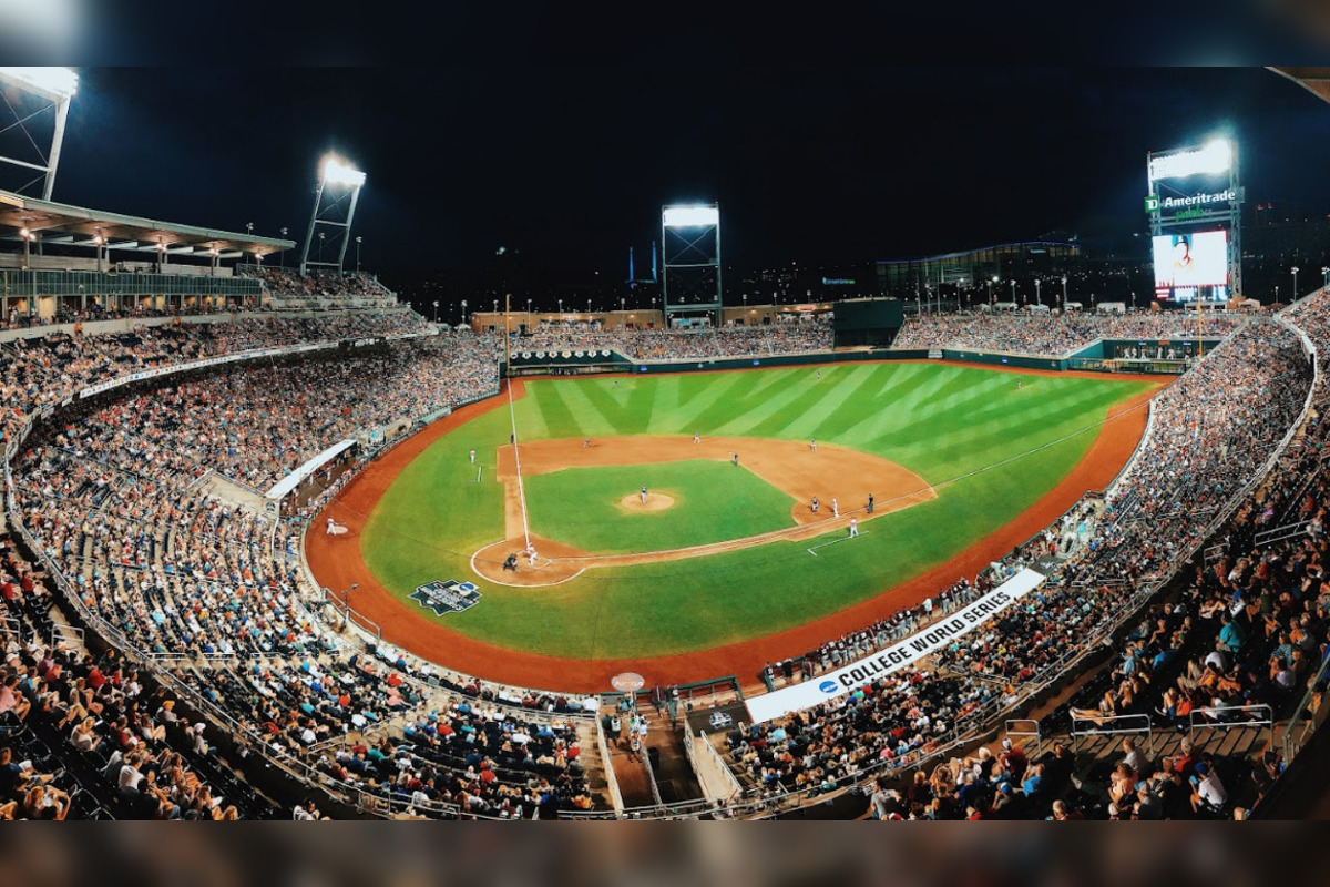 University of Tennessee Targets Victory in Omaha to Break College