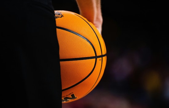 University of Texas Guard Rori Harmon's Determined Road to Recovery After ACL Tear