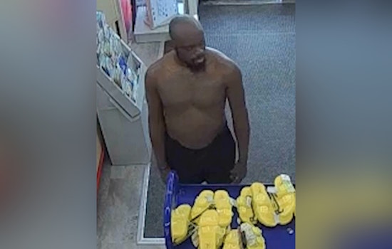 Urgent Manhunt in Oakland Park, Florida for Suspect in Daylight Carjacking with Toddler in Backseat